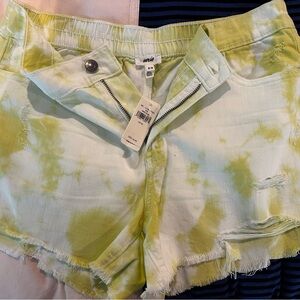 aerie Lime Tie-Dye Distressed Denim Shorts - Size M